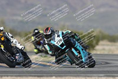 media/Jan-15-2026-Racers Edge (Thu) [[dfebeb70ab]]/2-A Group/Session 5 (Turn 5)/